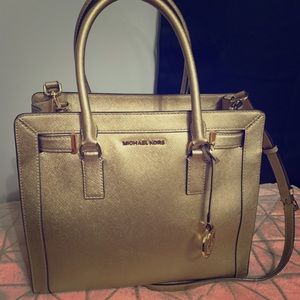 Michael Kors purse